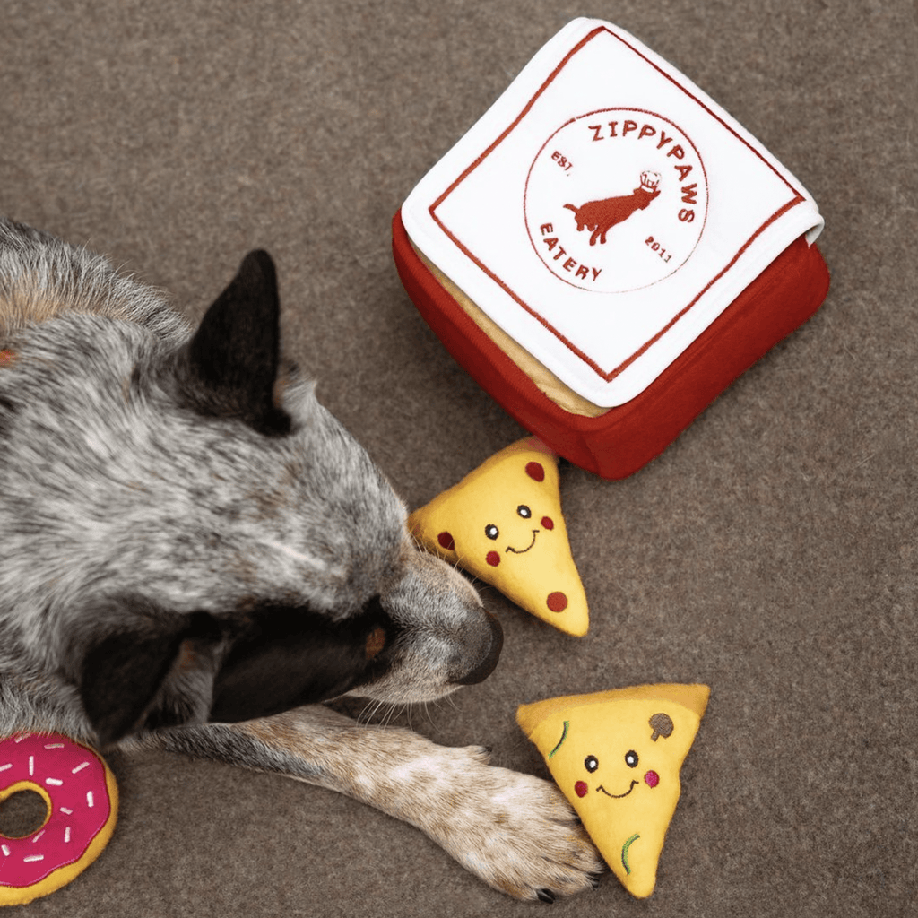 peluche enrichissement pour chien pizza